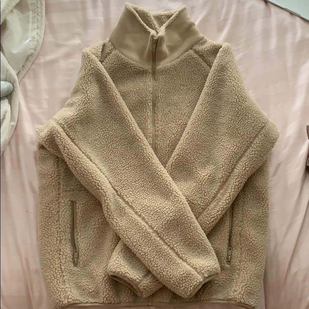 Brandy Melville Willow Shearling Jacket